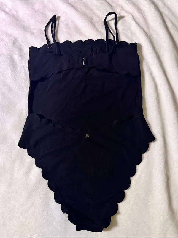 Victoria's Secret Black Scalloped Swim Top - Image 5