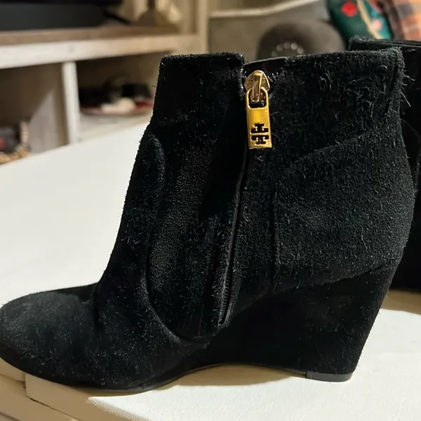 Tory Burch, Milan suede black ankle boots women’s size 6 - Image 5