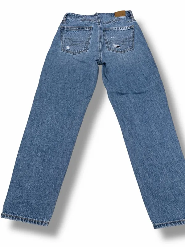 American Eagle High-Waisted Distressed Straight Leg Jeans Size 00‎ Short - Image 3