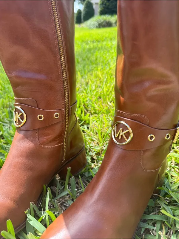 Michael Kors Heather Boots Women’s Brown Leather Knee High Riding Logo Strap - Image 4