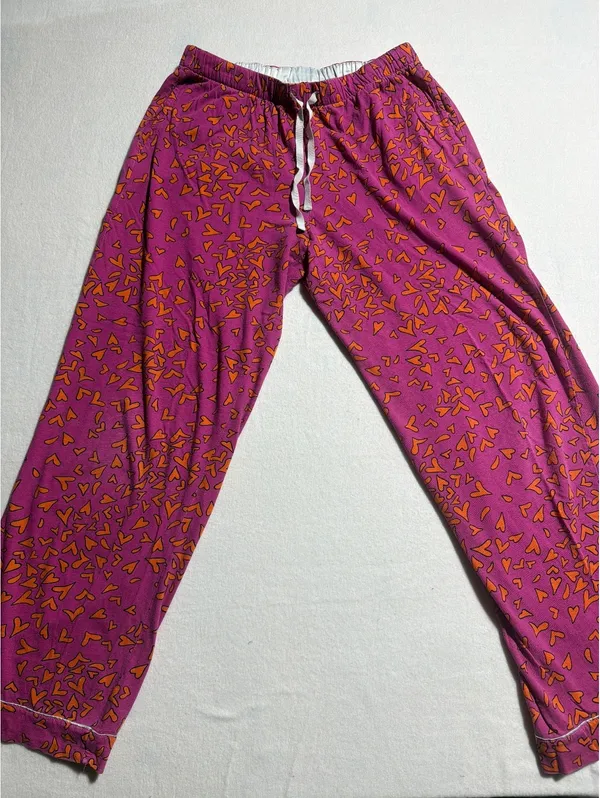 DKNY Women's Small Pink and Orange Heart Print Pajama Set - Image 7