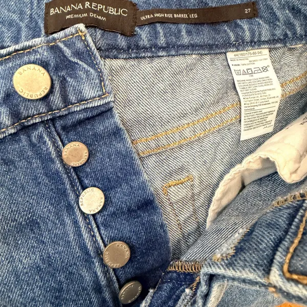 Banana Republic Ultra High Rise Barrel Leg Jeans Womens 27 Blue Denim 100% Cotto - Image 7