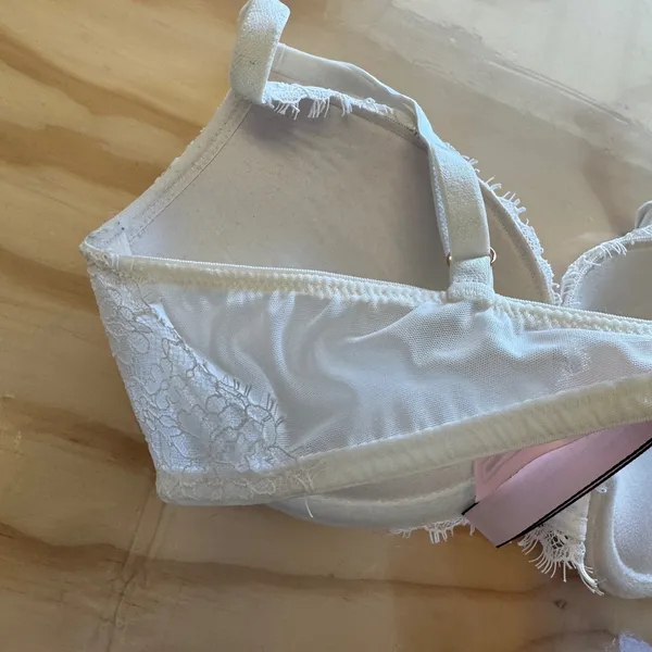 Victorias Secret Dream Angels White Lace Push Up Bra 34B 402665-FGQ Eyelash Trim - Image 5