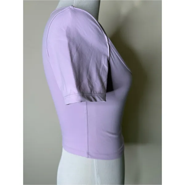 Halara Lavender Softly Zero Front Cut Out Cropped Tee NWOT XS - Image 4