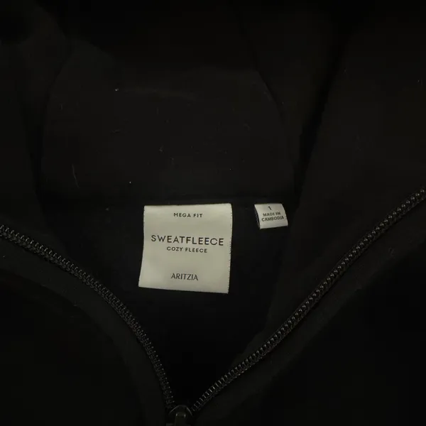 Aritzia zip up black jacket   - Image 2