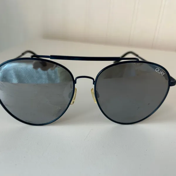 Quay Blue Aviator Sunglasses - Image 2