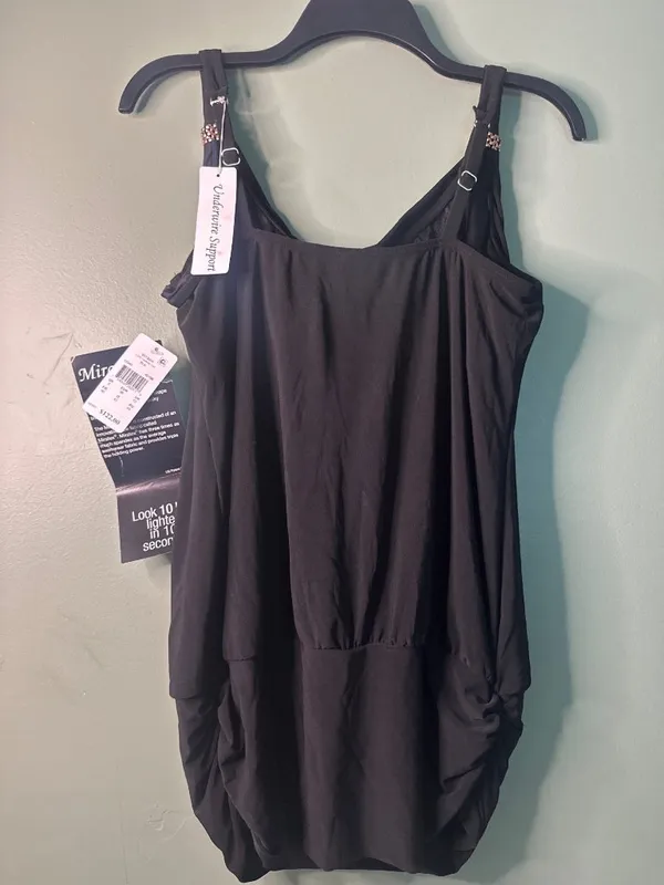 Miraclesuit Women’s Size 8 Black Luxe Tankini Top NWT Slimming Swimwear resort - Image 3