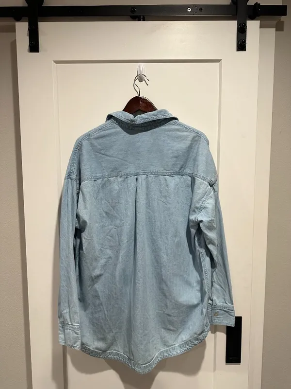 Beach Riot Coramine Oversized Denim Chambray Button Down Shirt L - Image 3