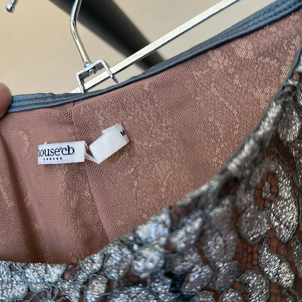House of CB Mara‎ Silver Metallic Trousers NWOT size M - Image 8
