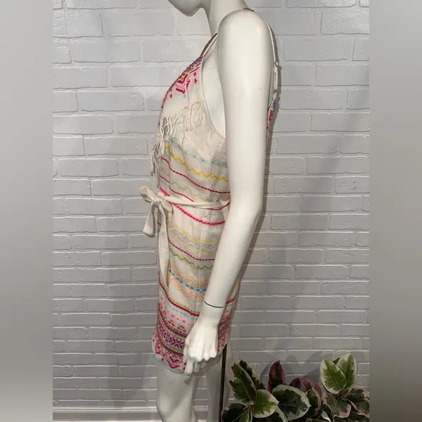 Amanda Uprichard White Fringe Knit Dress with Pink & Multicolor Embroidery - Image 4