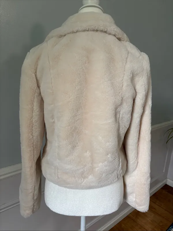NWT Silent New York Faux Fur Jacket Size Medium Open Front Light Cream Cozy Chic - Image 8