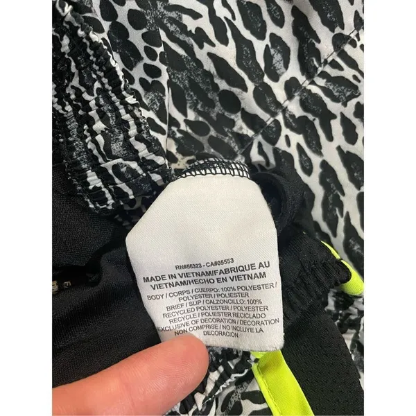 Nike Dri fit‎ Leopard animal print Running activewear Shorts sz XS - Image 9