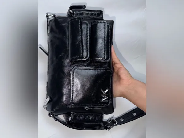Michael Kors Black Leather Messenger Bag with Front Pocket Details - Image 6