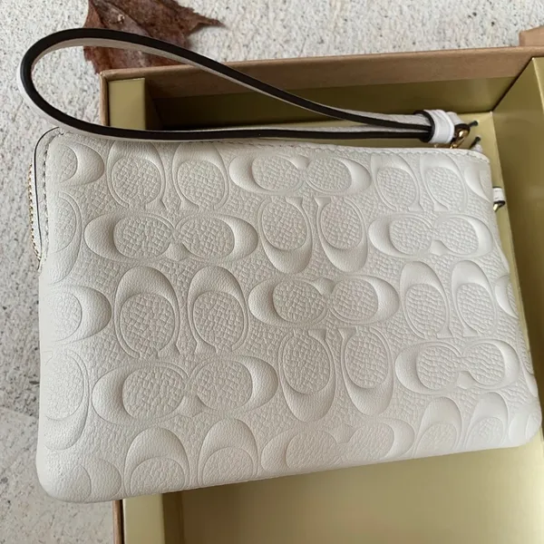 Authentic COACH EMBOSSED LOGO ZIP WALLET /2 CHARMS❤️❤️‍🔥 - Image 8
