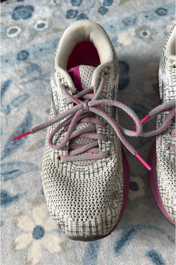Brooks Running Shoes - Image 4