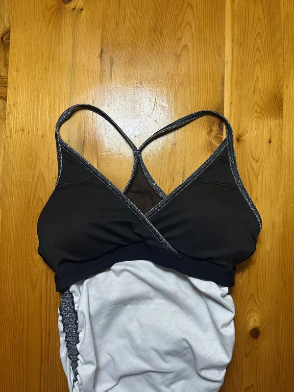 Lululemon tank with mesh - Image 5