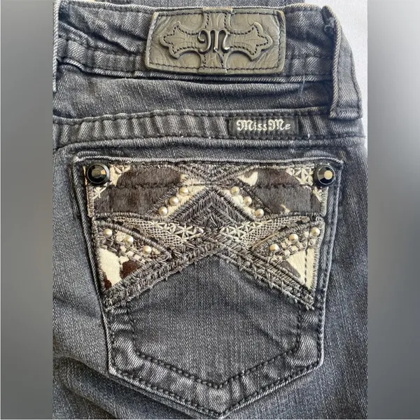 Miss Me Skinny Jeans Style no: MY736253 Color: BLK 01‎ Inseam 30 - Image 3