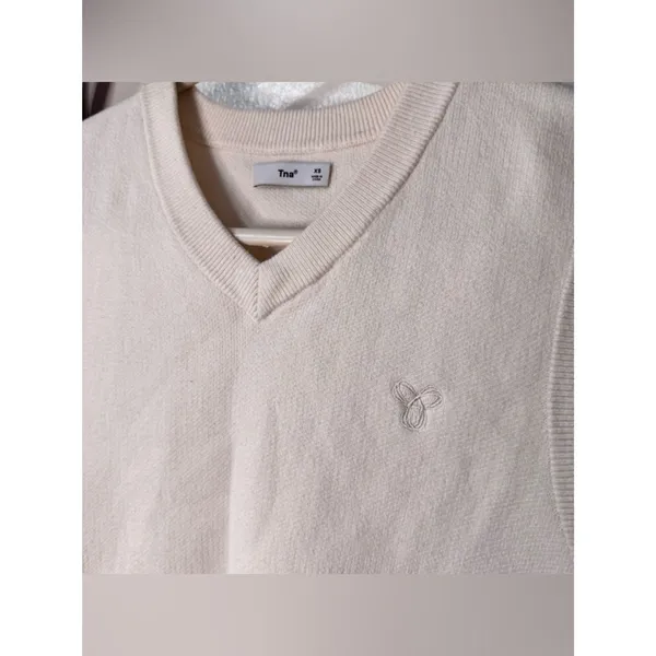 Aritzia TNA Moore Knit Ivory Vest - Image 4