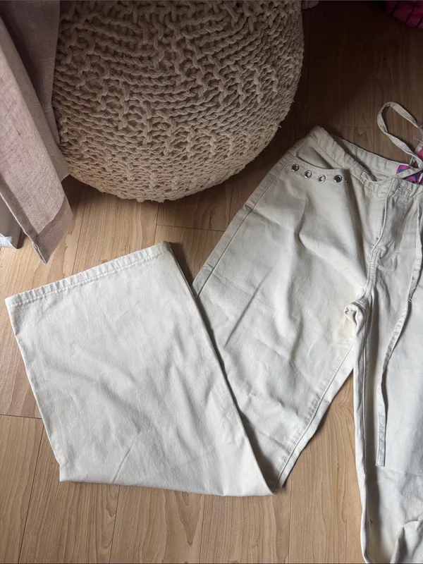 Edikted Cream Flared Jeans with Stud Trim - Image 2
