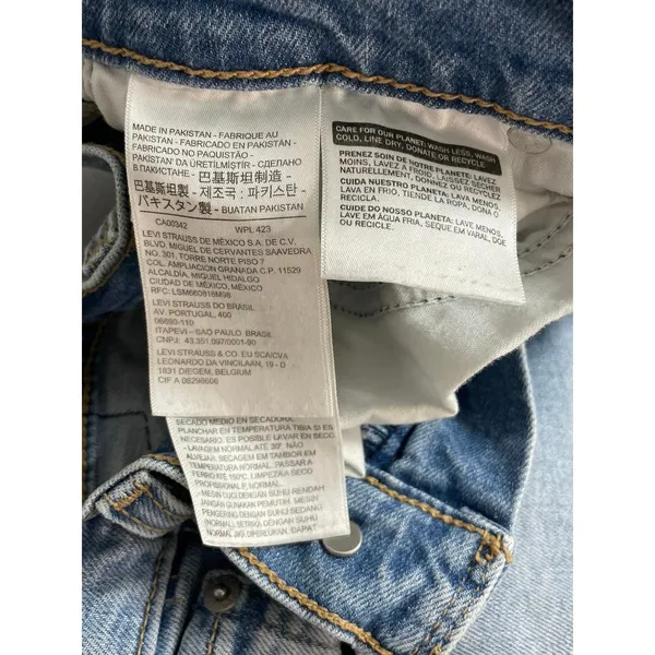 Levi's Women's Blue Cuffed High Waisted Medium Wash Denim Jean Shorts Size 26 - Image 5