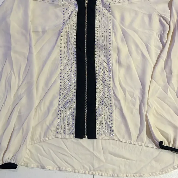 BKE Womens Zip Blouse Ivory Studded Chiffon Full Exposed Zipper long sleeve L - Image 5