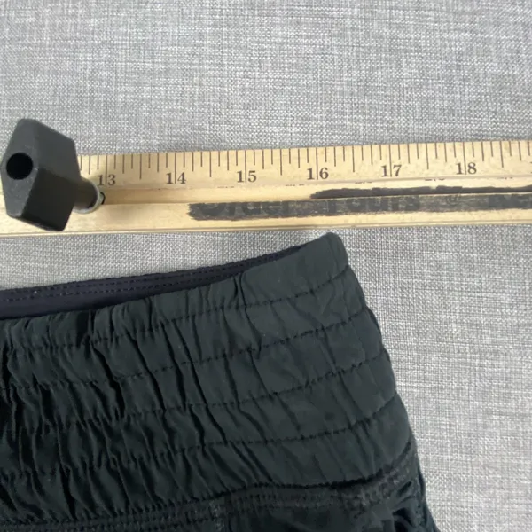 Lululemon Shorts Womens 8 Black 3 In Running Lined Elastic Waist Pockets - Image 3