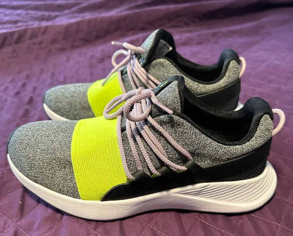 Under Armour Charged Breathe Lace “Black Violet Green” - Image 2