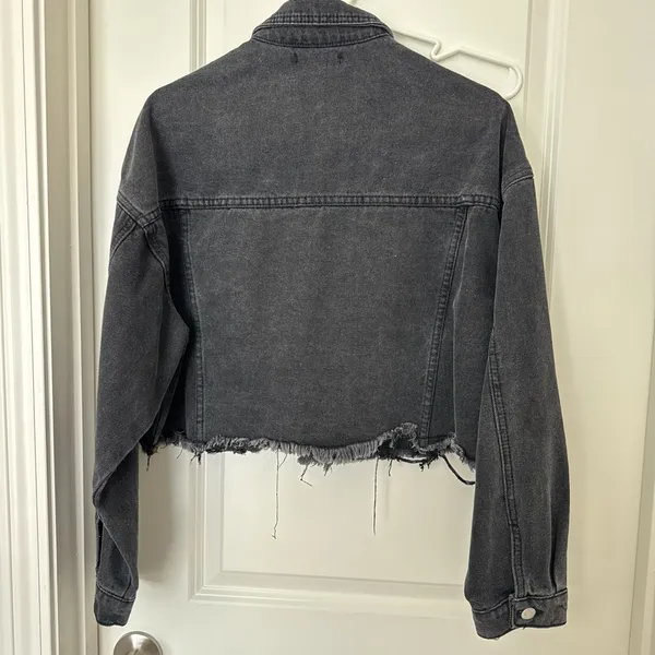 SHEIN Charcoal Cropped Denim Jacket - Image 2