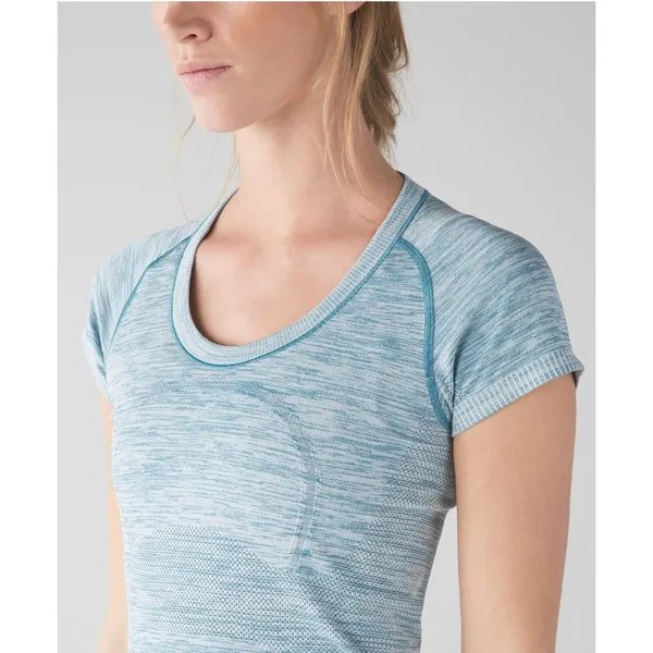 Lululemon Women's Swiftly Tech Short Sleeve‎ Scoop Heathered Tofino Teal Sz 8 - Image 3