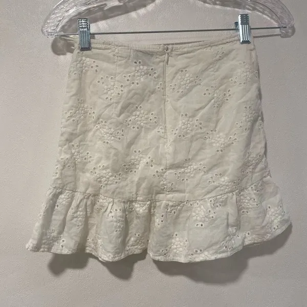 Princess Polly White Eyelet Ruffle Wrap Mini Skirt | Size 0 - Image 3
