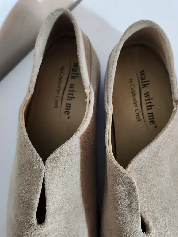 Coldwater Creek Riverside Taupe Suede Square Toe Flats Size 7 - Image 3