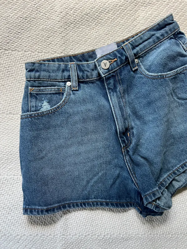 Princess Polly Abrand Medium Wash Jean Shorts - Image 2