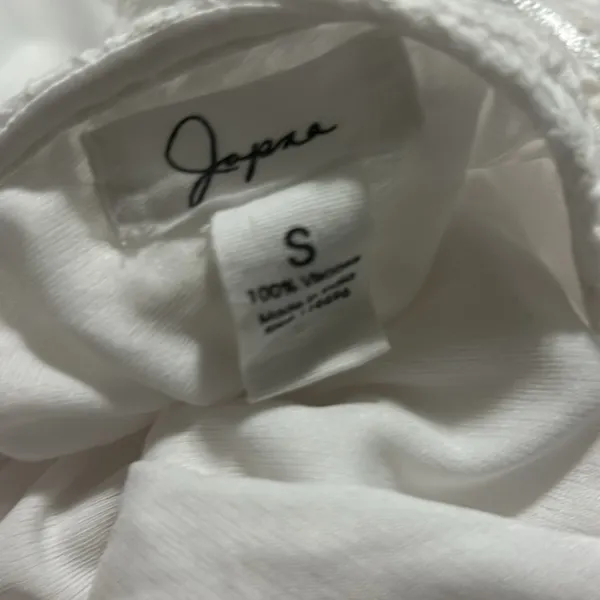 Japer white romper/dress size small - Image 6