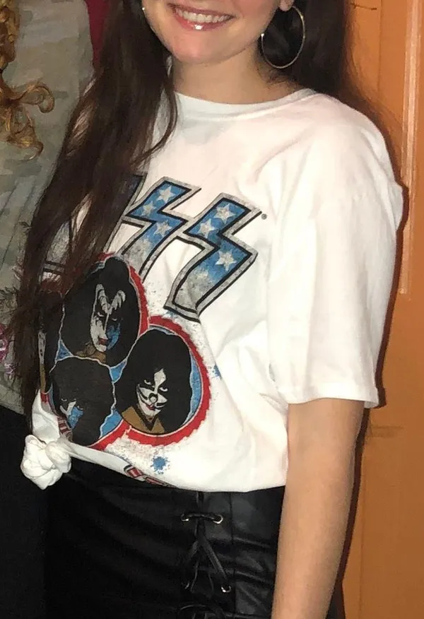 Kiss Graphic Tee Multiple - Image 3