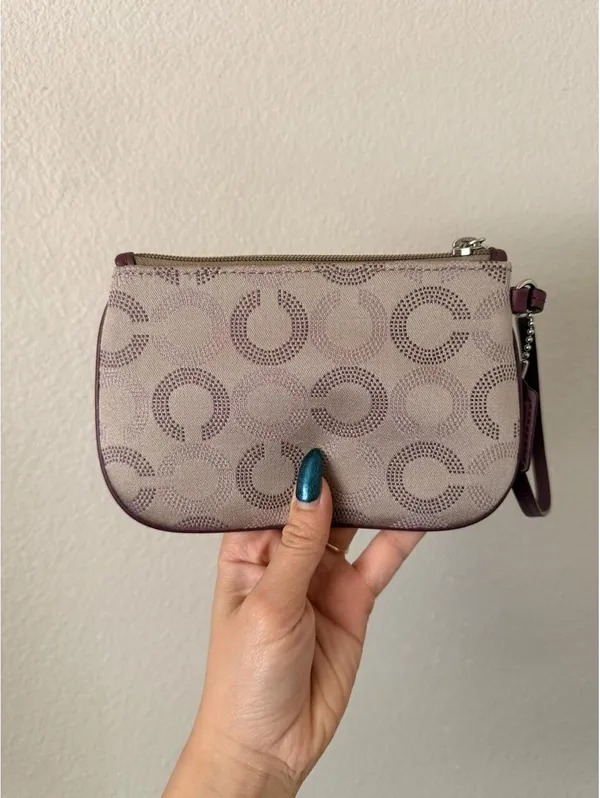 Vintage Purple and Tan Coach Wristlet - Image 2