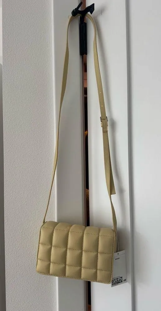 NWT Crossbody - Image 2