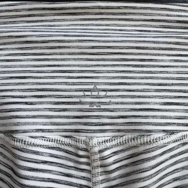 Beyond Yoga Leggings Womens Size Large Black White Stripe Full Length - Image 4