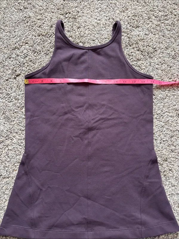 Lululemon Tank Top size 4/6 - Image 2