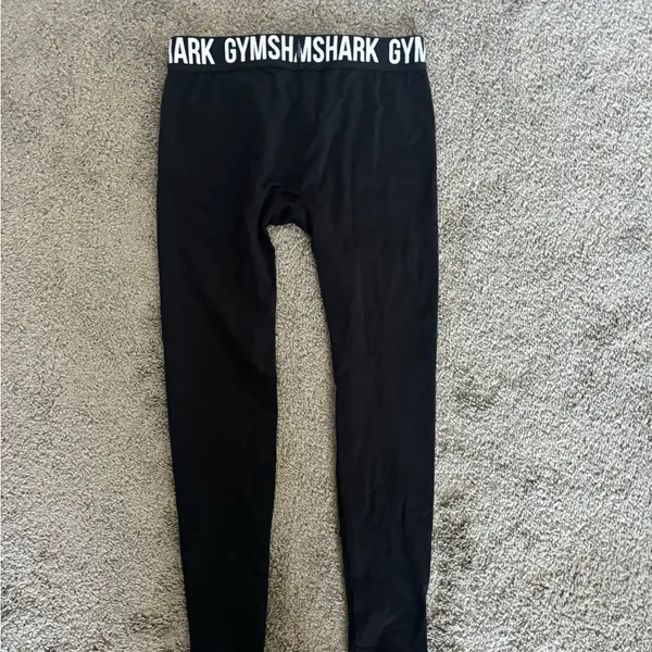 Gymshark black‎ fit seamless leggings - Image 2