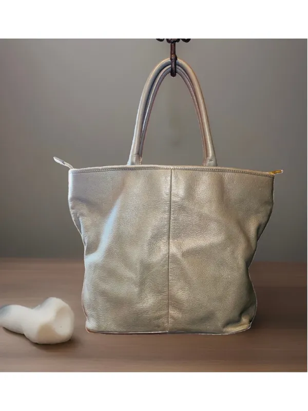 Tory Burch Large Leather Horsebit Jaden Tote Elephant - Image 2