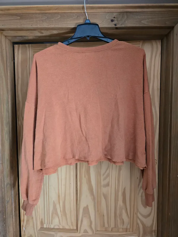 O Women’s Rust 'Spread Kindness' Cropped Sweatshirt XL - Image 4