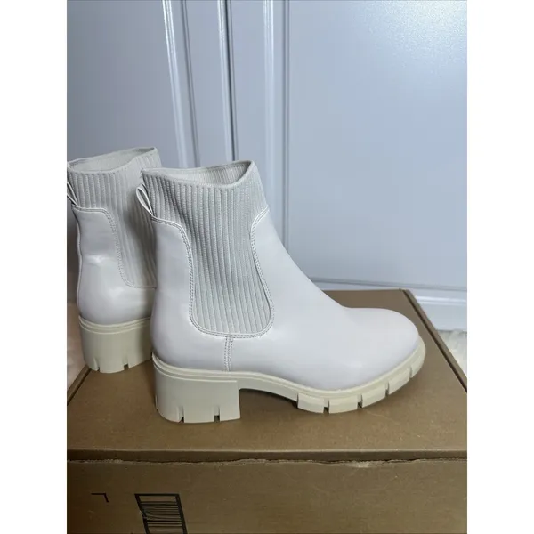 ZBY Women's Chunky Heel Sock Boot Cream Color Size‎ 9 - Image 6