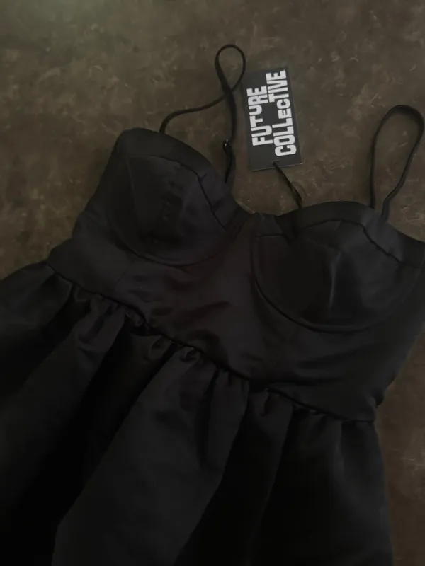 Women's holiday themed satin midi dress \ - Image 5