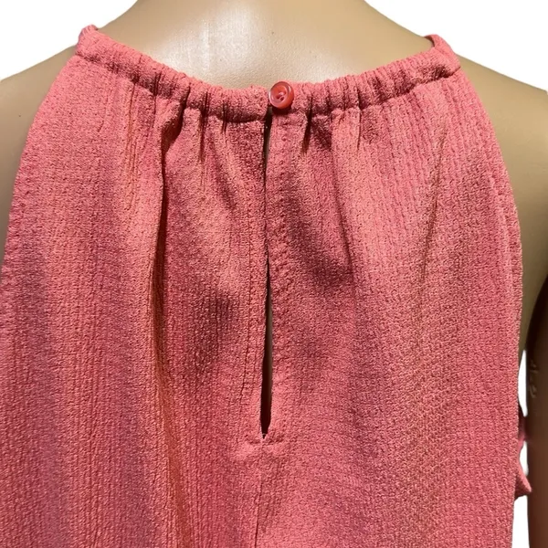 Nine West Peach Sleeveless Halter Keyhole Back Peplum Smocked Tank Top Blouse M - Image 7