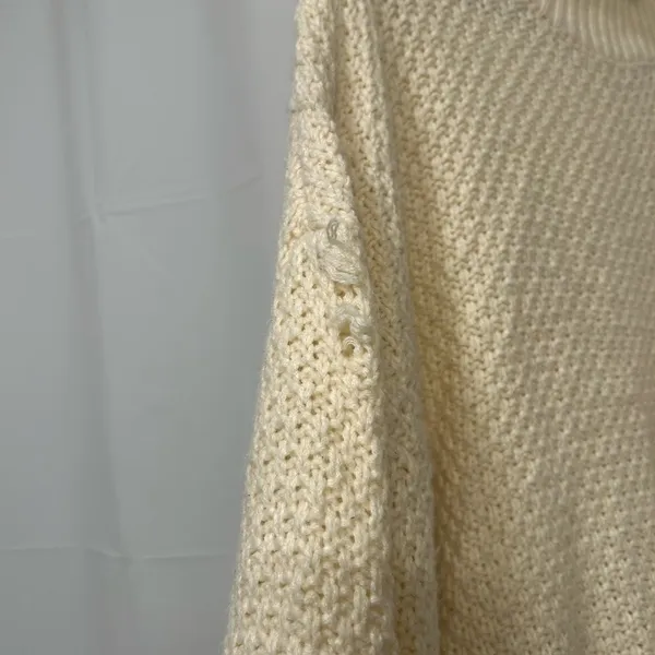 Cream color sweater from amazon - Image 4