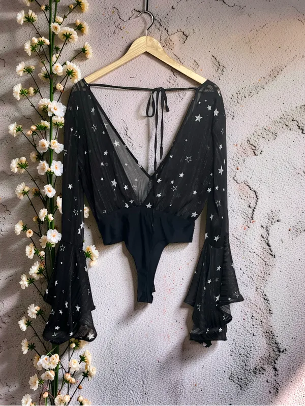 Nasty Gal Black Star Print Sheer Bell Sleeve Bodysuit Size 6 - Image 15