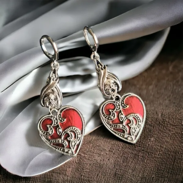 1 Pair Gothic Bat Heart Love Shape Pendant Round Buckle‎ Silver Plated Earrings - Image 3