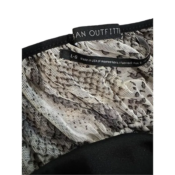 Urban Outfitters Sheer Snake Print‎ Crop Tank Top sz large - Image 7