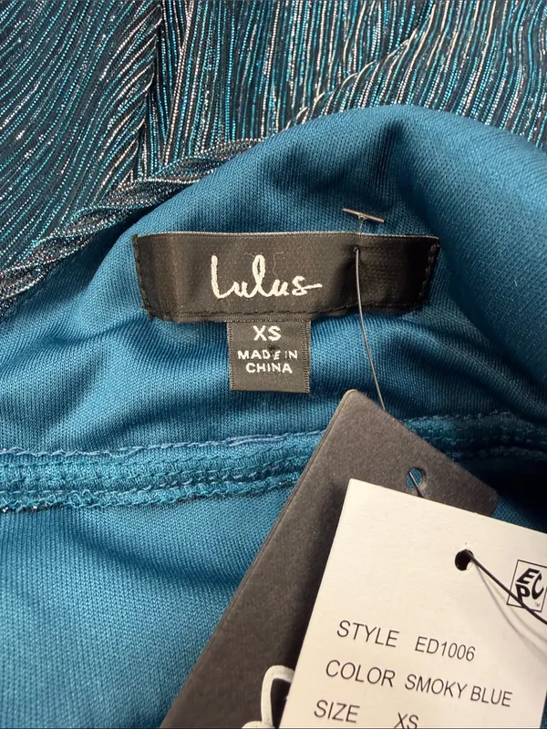 Lulus NWT Smokeshow Teal Metallic Deep V Sleeveless Skater Mini Dress Size XS - Image 8