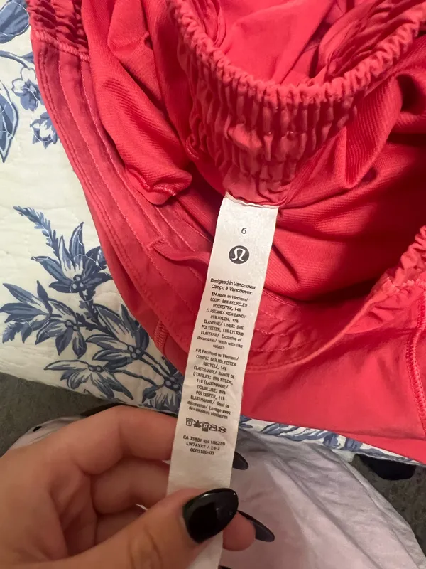 Lululemon Hotty Hot Shorts 4" - Image 3